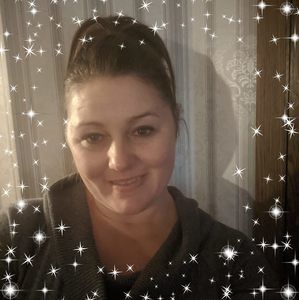 Meet your Posher, Corina